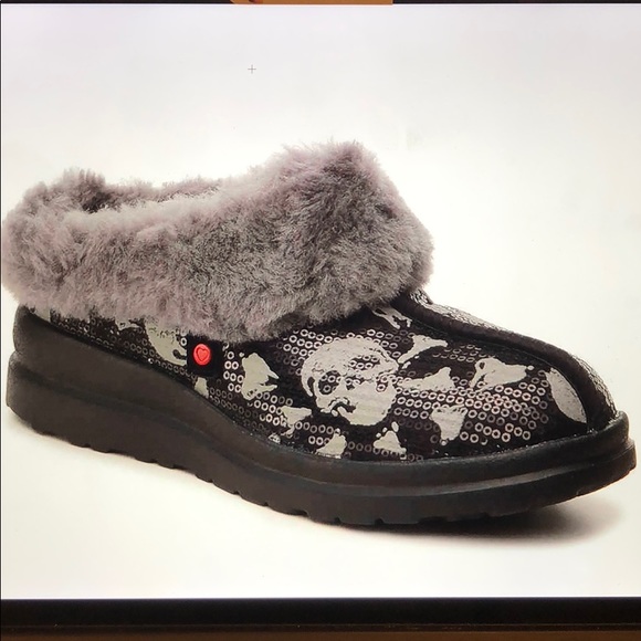 women's athletic walking shoes